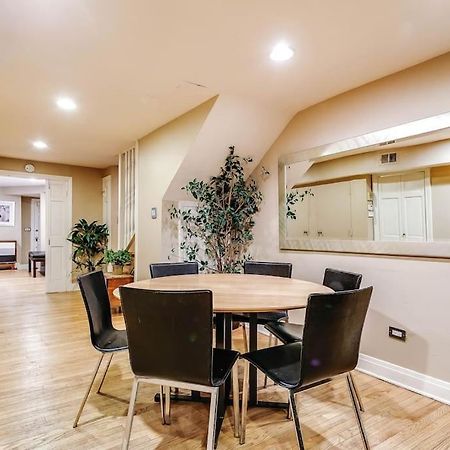Apartamento Brownstone In Gold Coast Chicago Exterior foto