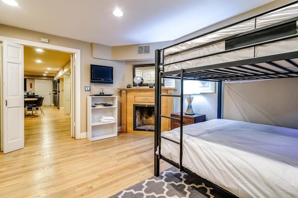 Apartamento Brownstone In Gold Coast Chicago Exterior foto