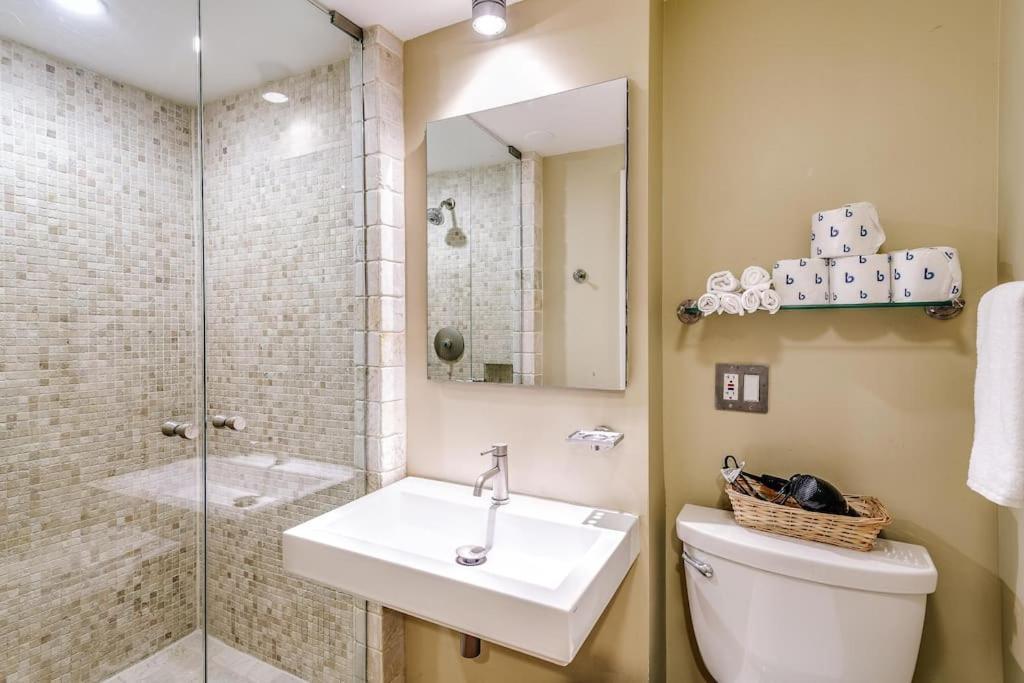 Apartamento Brownstone In Gold Coast Chicago Exterior foto