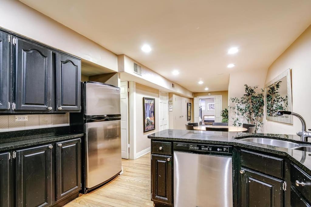 Apartamento Brownstone In Gold Coast Chicago Exterior foto